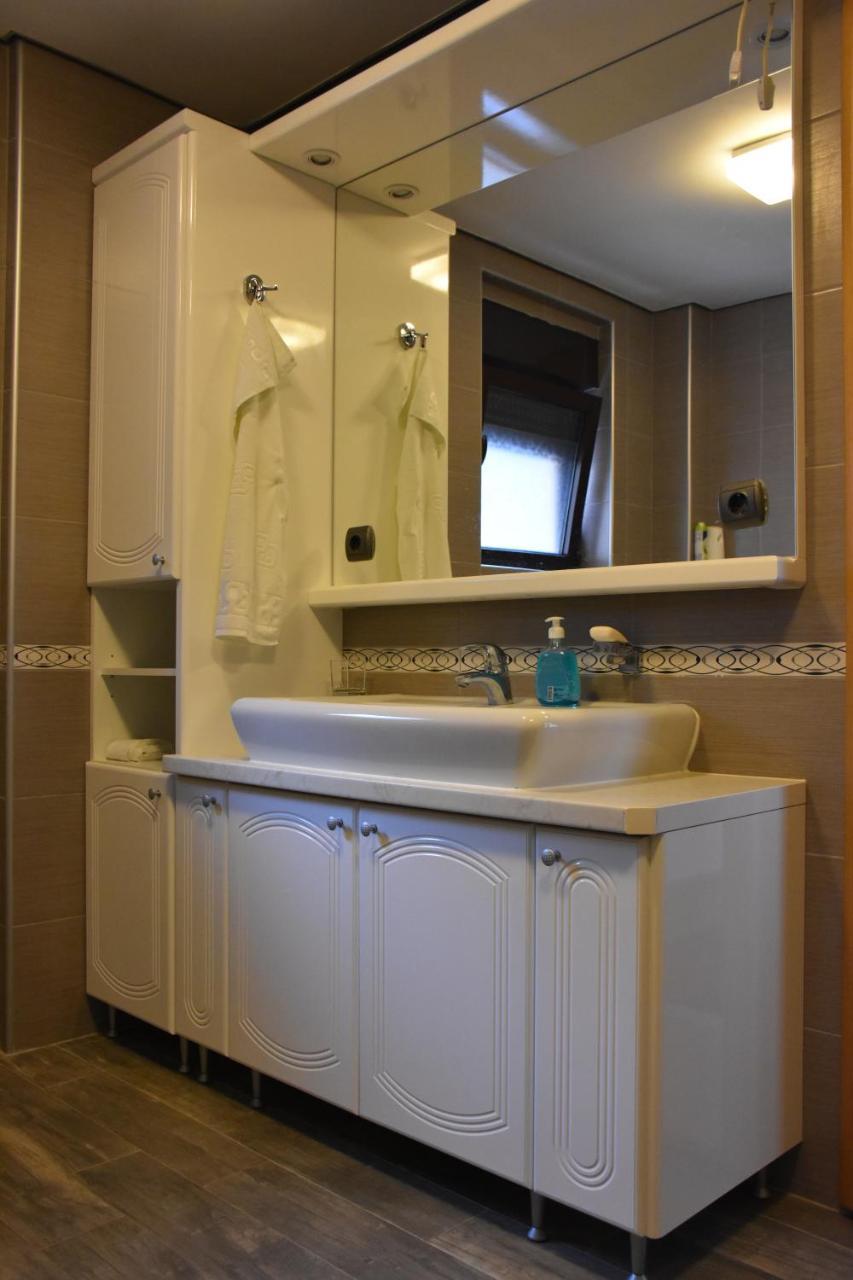 Bache Apartments Охрид Экстерьер фото
